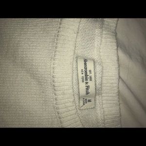White Abercrombie & Fitch Sweater